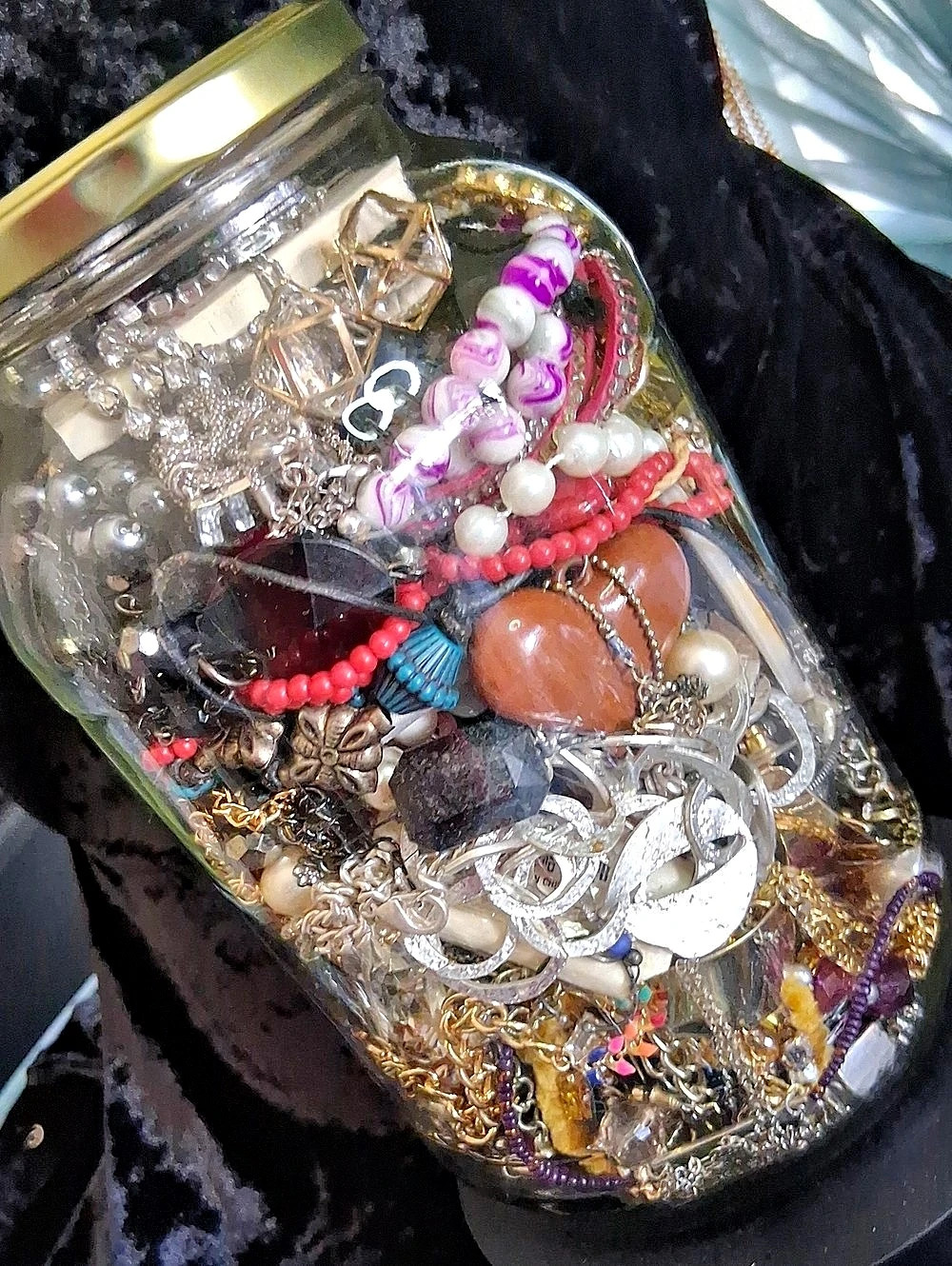 Mystery Jewelry Jar Assorted Jewelry. 8 Lbs 3 Pints.